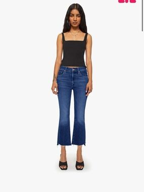 MOTHER Mid-Rise Cropped Flare Jeans in Blue